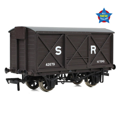EFE Rail E87053 OO Gauge LSWR 10T Ventilated Van SR Brown (Early)