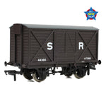 EFE Rail E87056 OO Gauge LSWR 10T Ventilated Van SR Brown (Early)