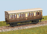 Parkside PC612 OO Gauge GWR 4 Wheel Composite Coach Kit
