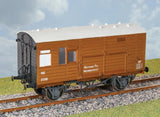 Parkside PS109 O Gauge LNER Horse Box Kit