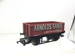 Hornby R097 OO Gauge 5 Plank Wagon Arnolds Sands