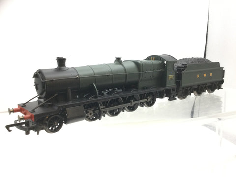 Hornby R2153A OO Gauge GWR Green Class 2800 Loco '2821' with Smoke Unit