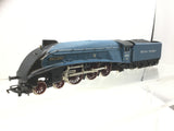 Hornby R3760 OO Gauge BR Garter Blue Class A4 60022 Mallard