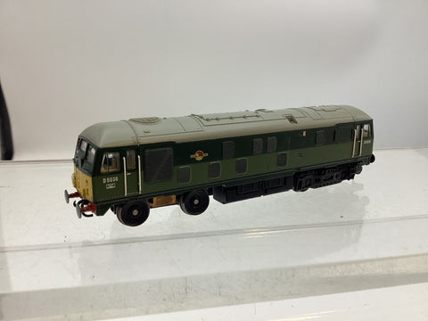 Graham Farish 372-977 N Gauge BR Green Class 24 D5038 DCC FITTED (NEEDS ATTN)