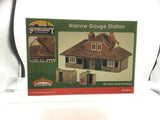 Bachmann 44-0016R OO-9 Gauge Narrow Gauge Station Red