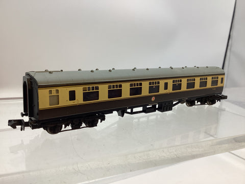 Graham Farish 374-052D N Gauge BR Choc/Cream Mk1 2nd Corridor Coach W26128