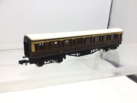 Graham Farish 0624 N Gauge GWR 57' Mainline Composite Coach