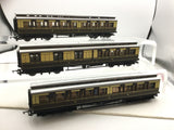 Hornby R122/R123 OO Gauge GWR Clerestory Coach x3