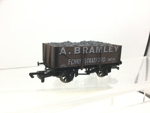 Dapol/1E OO Gauge 5 Plank Wagon AW Bramley, Fenny Stratford