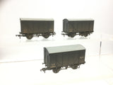 Bachmann 37-730Z OO Gauge GWR 12T Ventilated Van Triple Pack
