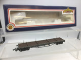 Bachmann 33-851 OO Gauge BR Grey Bogie Bolster Wagon B943134