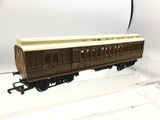 Hornby R025 OO Gauge LNER Teak Clerestory Coach 62420