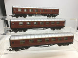 Hornby R433 OO Gauge LMS Stanier Composite Coach 3934 x3