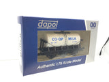 Dapol 4F-031-129 OO Gauge 6 Wheel Milk Tank Co-op 167