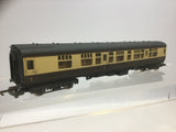 Lima 305313 OO Gauge BR Choc/Cream Mk 1 Corr Comp Coach W24624