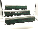 Hornby R4379 OO Gauge BR Maunsell Southern Suburban 1957 Coach Pack