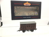 Bachmann 37-702 OO Gauge BR 12t Cattle Van M230909