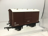 Bachmann 38-387 OO Gauge LNER 12t Ventilated Fruit Van 222802