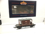 Bachmann 37-537B OO Gauge BR Standard Brake Van B952497