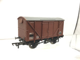 Bachmann 38-171C OO Gauge 12t Vent Van B765995