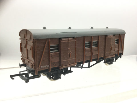 Wrenn W5053 OO Gauge BR Brown CCT Utility Van E87232
