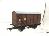 Dapol 4F-016-027 OO Gauge BR Banana Van B882128