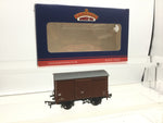 Bachmann 38-576 OO Gauge LNER 10t Fish Van BR Bauxite E184090