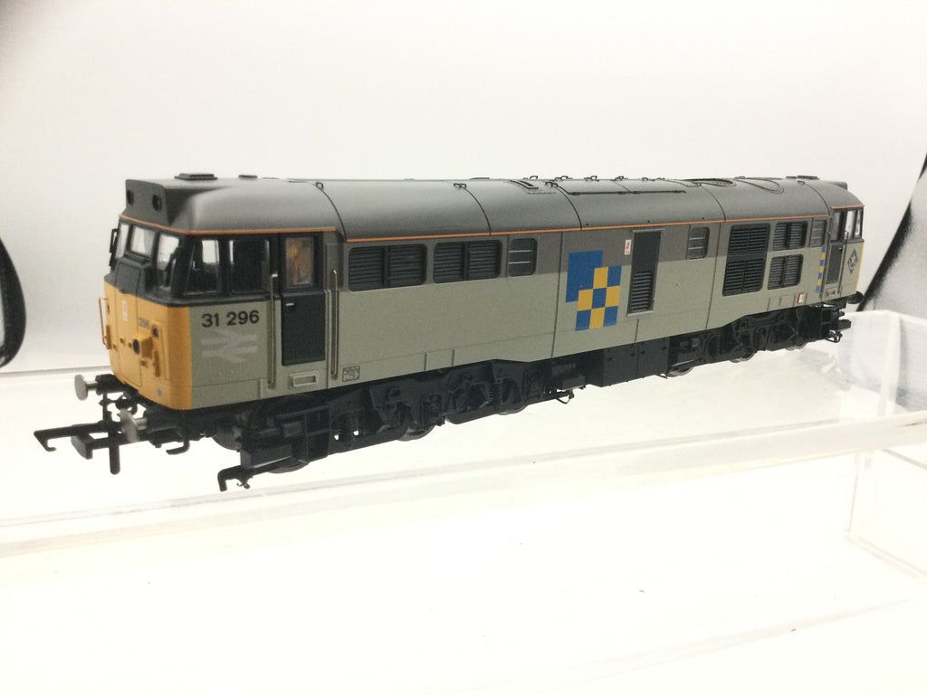 Hornby R2753 OO Gauge Construction Sector Class 31 No 31296 (L1)