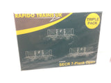 Rapido Trains 942003 N Gauge SECR Wagons Pack 3 – SECR Livery 7 Planks (Dia.1355)