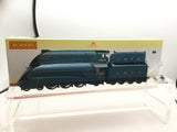 Hornby R2339 OO Gauge LNER Blue Class A4 4468 Mallard