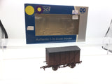 Dapol B345AW OO Gauge BR Yellow Spot Van B881900 Weathered