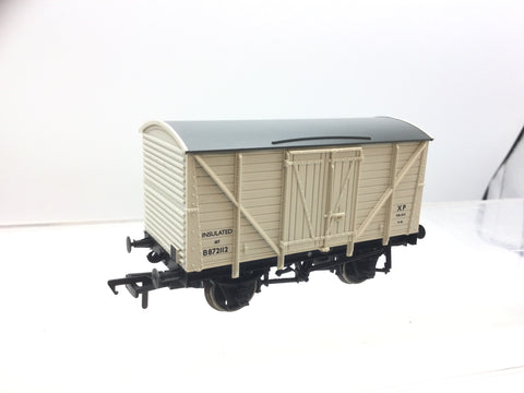 Bachmann 38-191A OO Gauge BR Insulated Van B872112