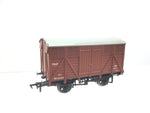 Bachmann 37-754A OO Gauge BR Brown 12t Fruit Van W134214