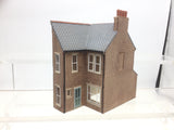 Hornby R7353 OO Gauge Victorian Terrace House Right Middle