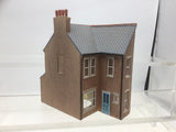 Hornby R7352 OO Gauge Victorian Terrace House Left Middle