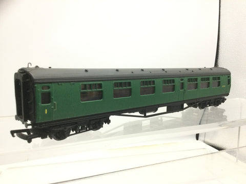 Bachmann 34-551 OO Gauge BR Bulleid Composite Coach S5890S