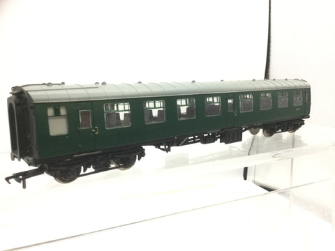 Bachmann 39-053D OO Gauge BR Green Mk1 2nd Open Coach S3824