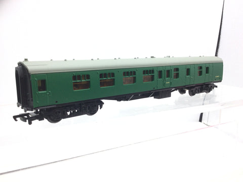 Replica 12121 OO Gauge BR Green Mk 1 Brake 2nd Coach S34642