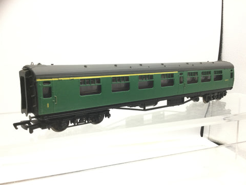 Bachmann 34-550 OO Gauge BR Bulleid Composite Coach S5871S