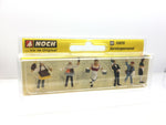 Noch 15070 HO/OO Gauge Waiting Staff (6) Figure Set