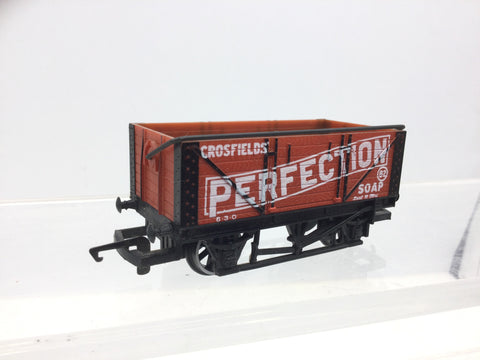 Hornby R016 OO Gauge 7 Plank Sheet Rail Wagon 'Perfection'