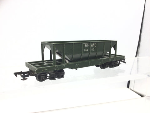 Triang R111 OO Gauge Hopper Car 174421 Dark Green