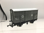 Wrenn W5058 OO Gauge GWR 8t Fruit Van 38200 (Light Grey)(Unboxed)