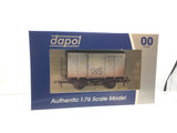 Dapol 4F-011-115 OO Gauge Ventilated Van Sandstone Brewery Wrexham No 1 Weathered