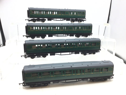 Hornby R431/R432 OO Gauge SR Green Coaches x4