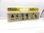 Noch 15889 HO/OO Gauge Skateboarders (6) Figure Set