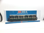 Peco GR-621A OO-9 Gauge FR Long "Bowsider" Bogie Coach-Early Preservation Green 19