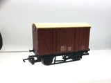 Hornby R242 OO Gauge BR VEA Vanwide Brown B784690