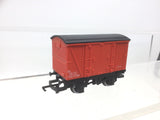 Hornby R045 OO Gauge BR VEA Vanwide DW 107897 Eastleigh Red Livery