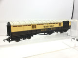 Hornby R1180 OO Gauge GWR Chocolate/Cream Western Night Mail Coach 993